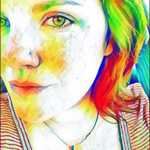 Meet your Posher, Crystal